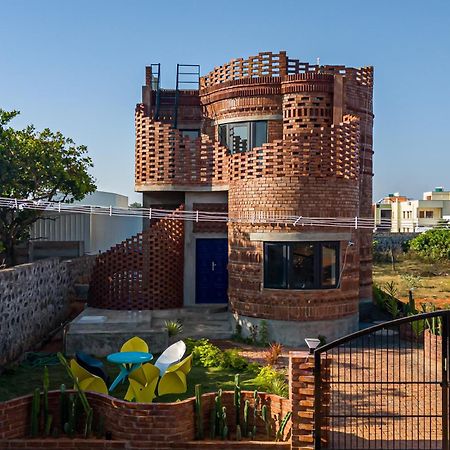 Pool Villa-House Of The Dancing Cactus ポンディシェリ エクステリア 写真